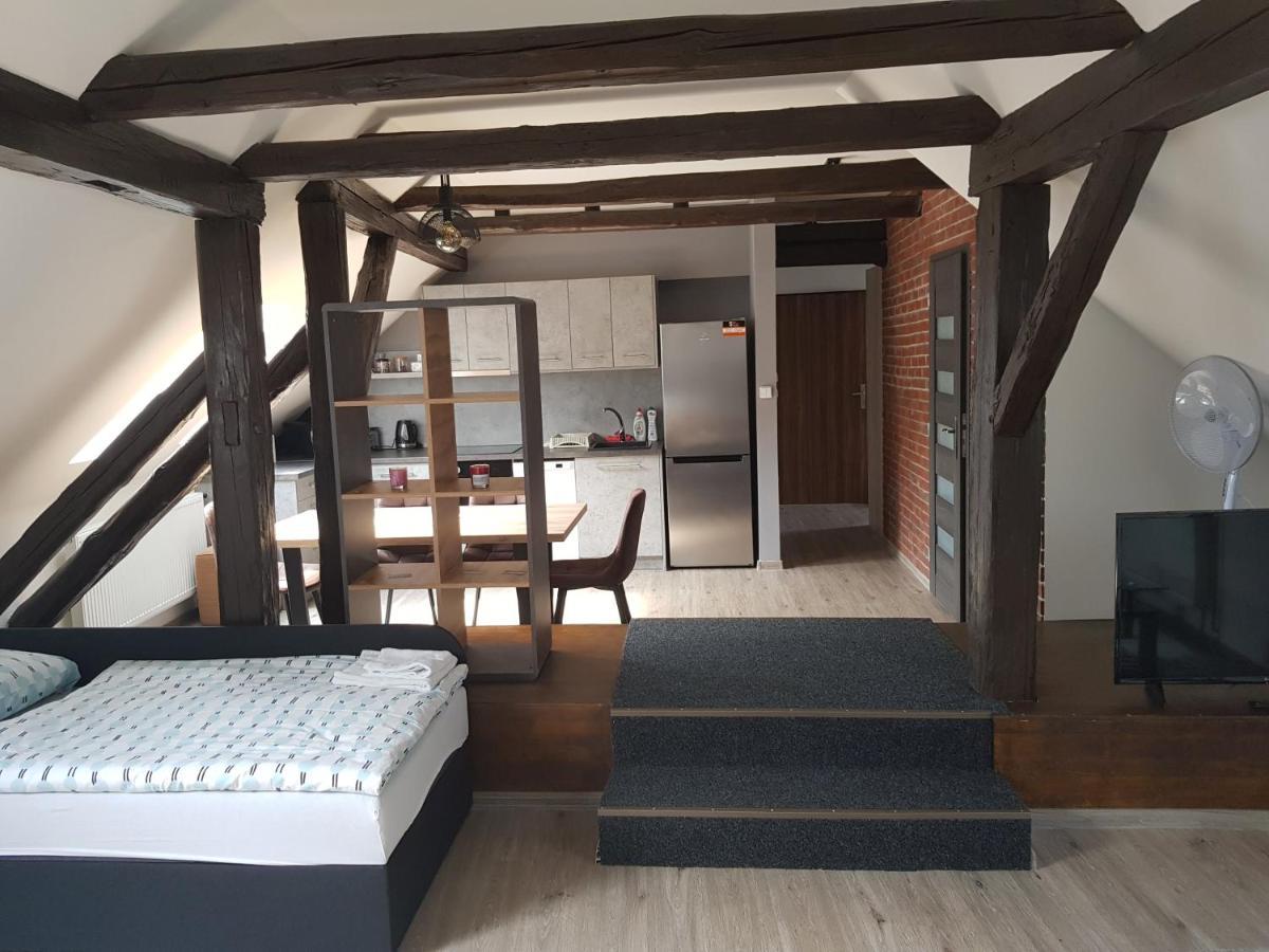 Apartmany Pod Klasterem Kladruby  ภายนอก รูปภาพ