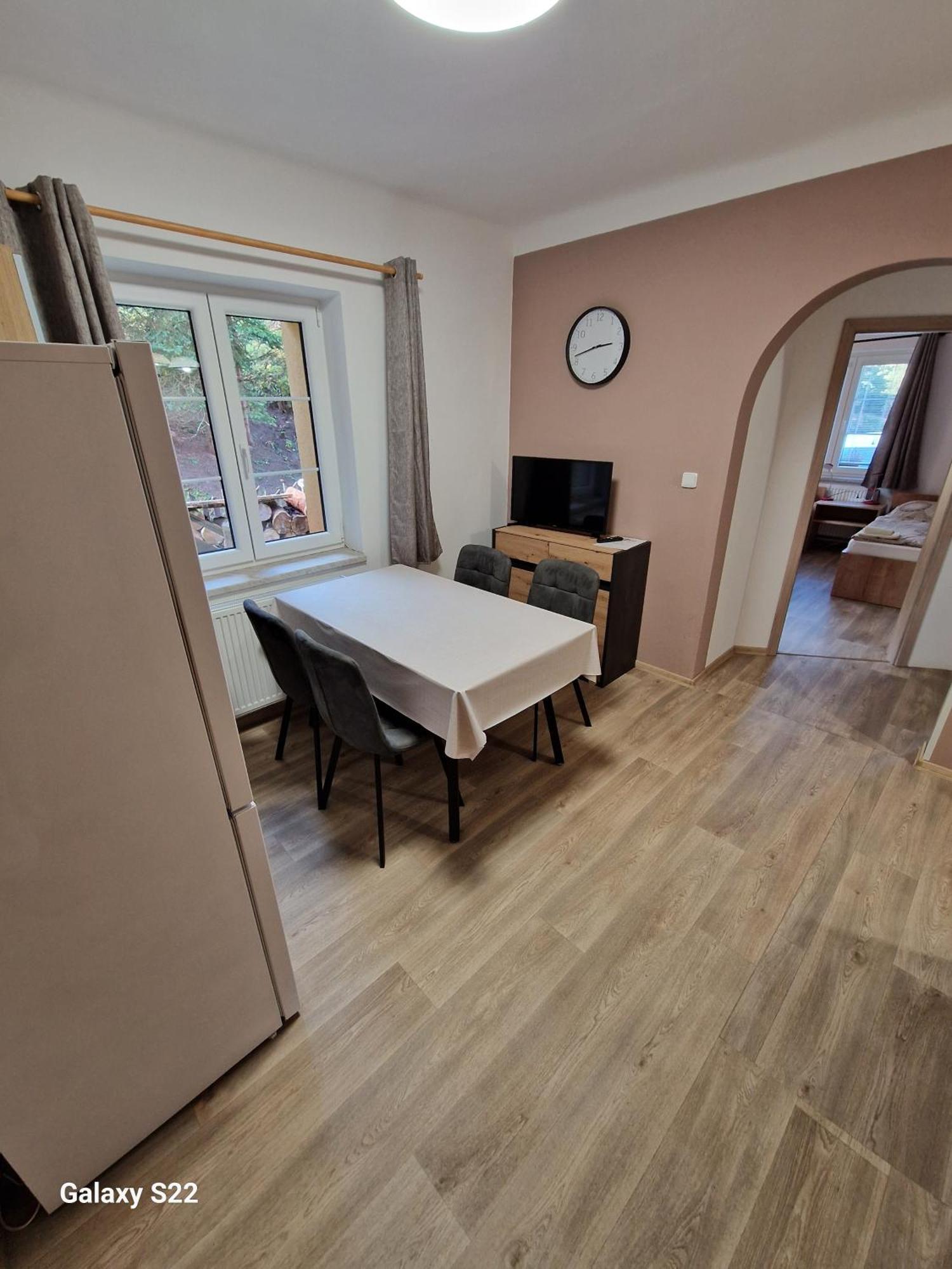 Apartmany Pod Klasterem Kladruby  ภายนอก รูปภาพ