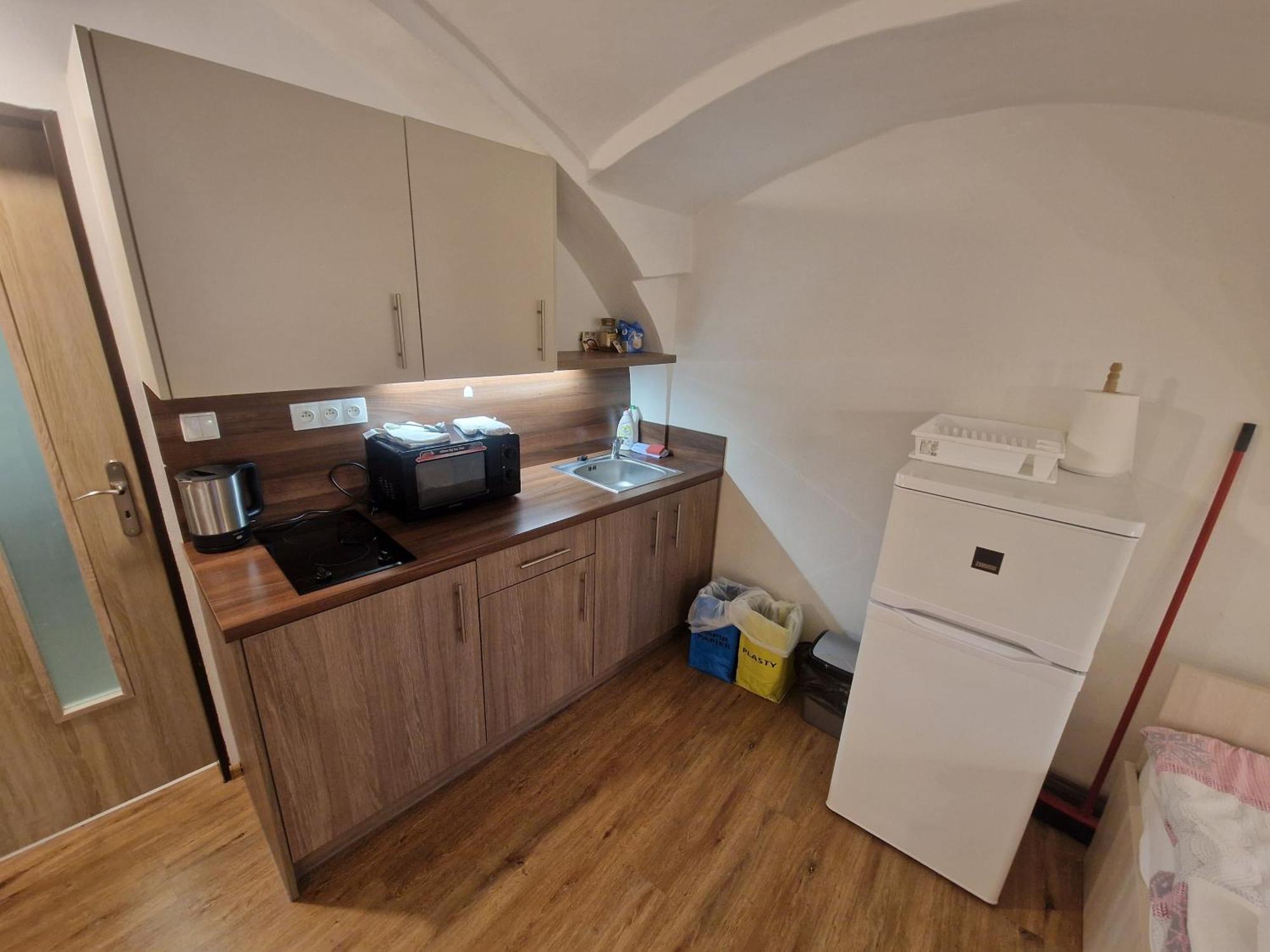Apartmany Pod Klasterem Kladruby  ภายนอก รูปภาพ
