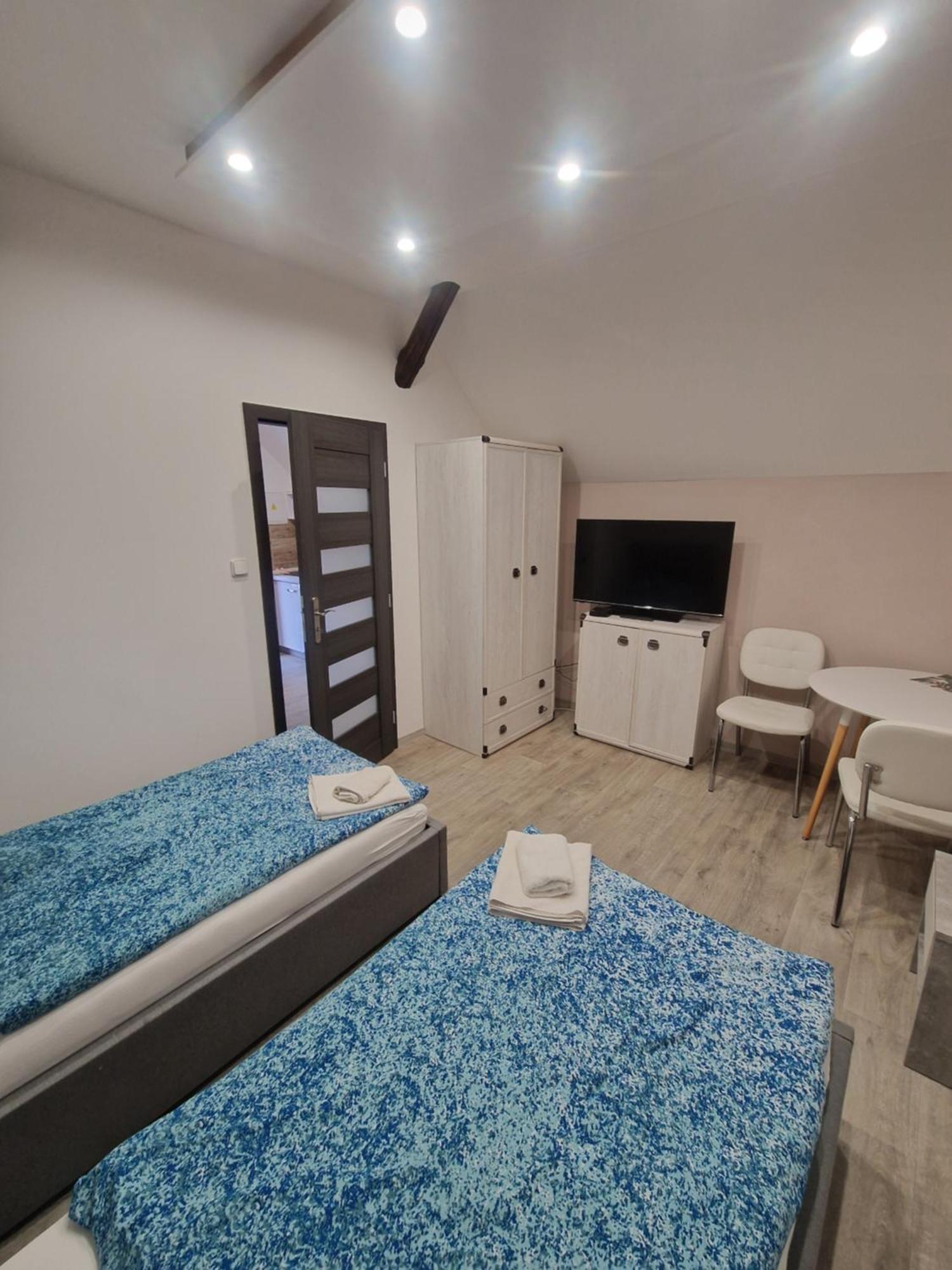 Apartmany Pod Klasterem Kladruby  ภายนอก รูปภาพ